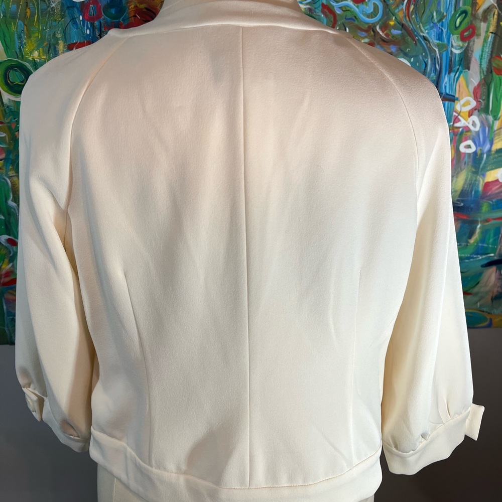 Ivory Crepe Jacket - Picture 4 of 7
